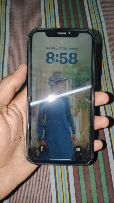 Apple iPhone XR
