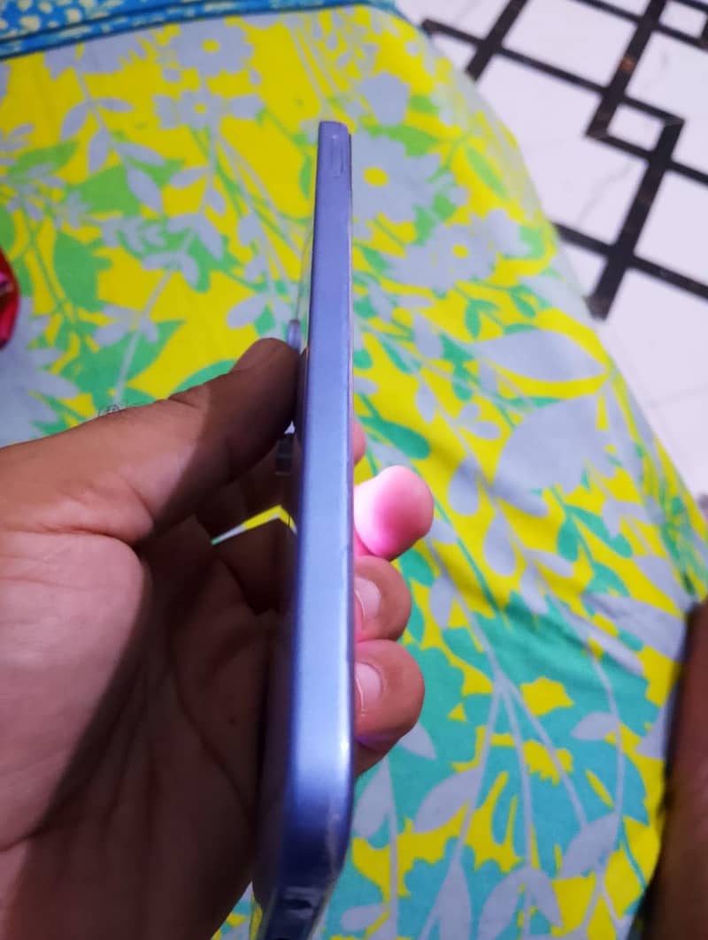 TECNO SPARK 40 Pro 4