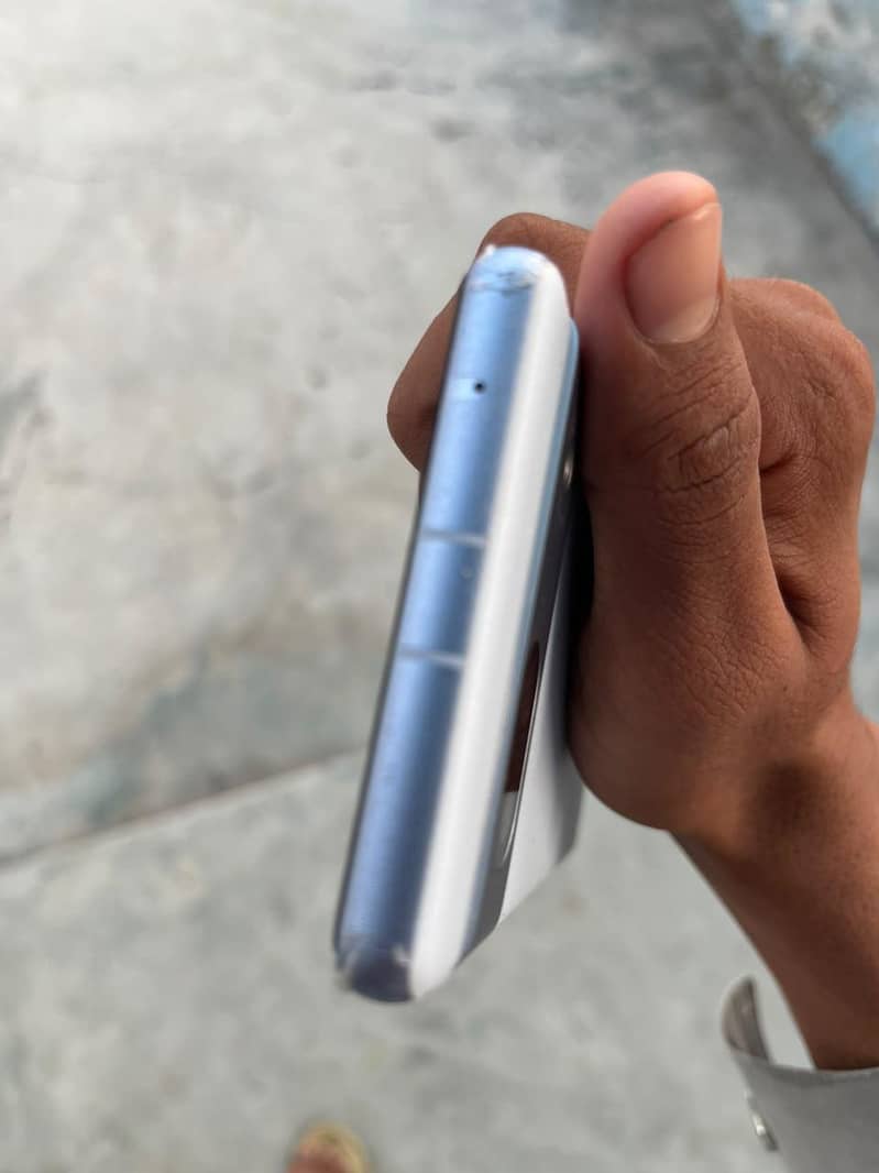 Google Pixel 7a 1