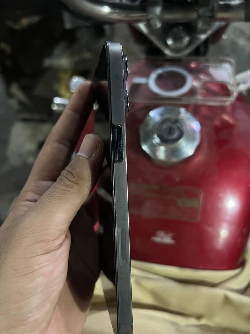 Apple iPhone 13 Pro Maxjv 1