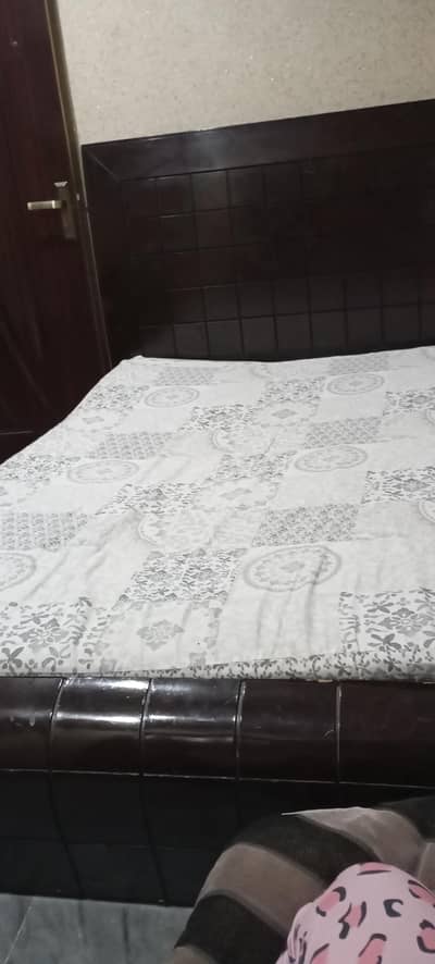 bed side tables