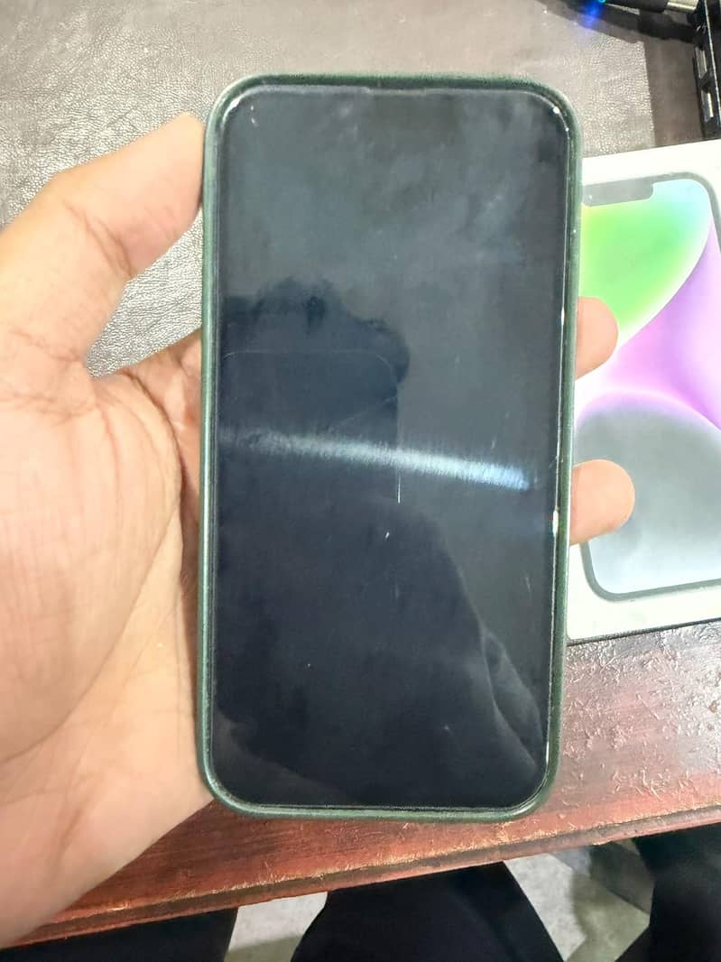 Apple iPhone 14 2