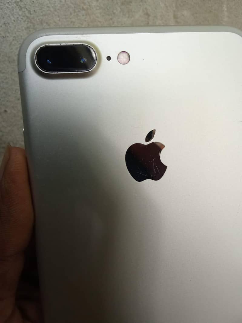 Apple iPhone 0