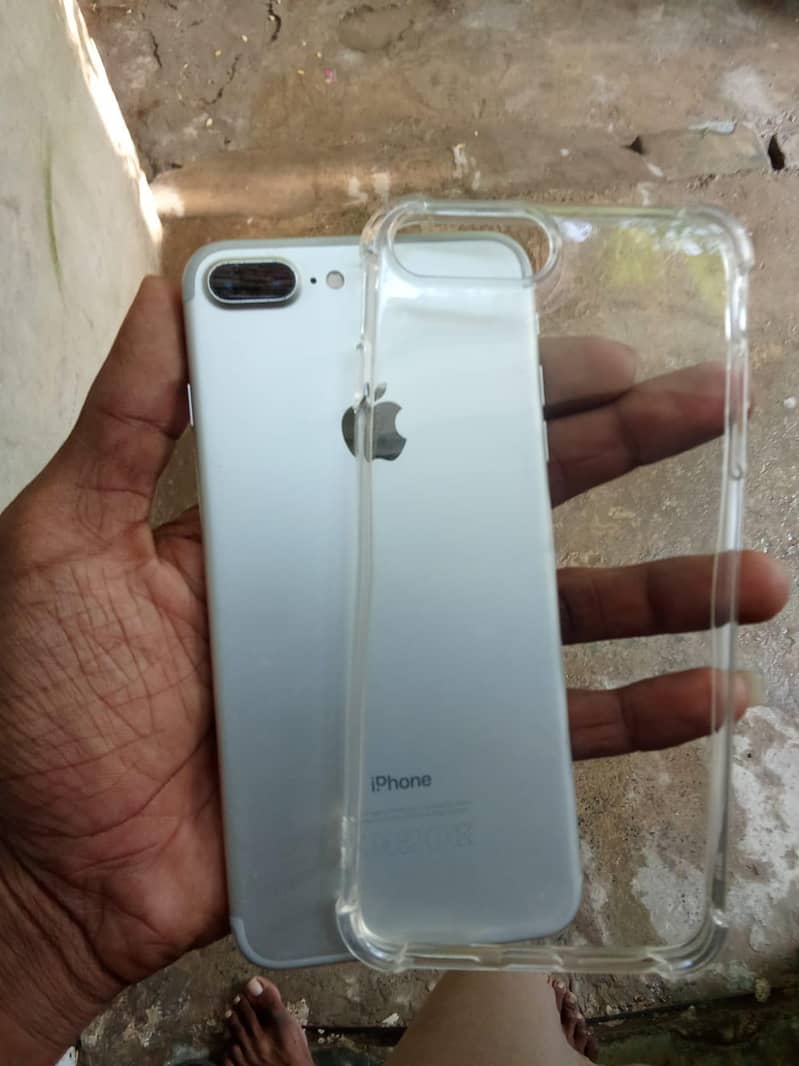 Apple iPhone 4