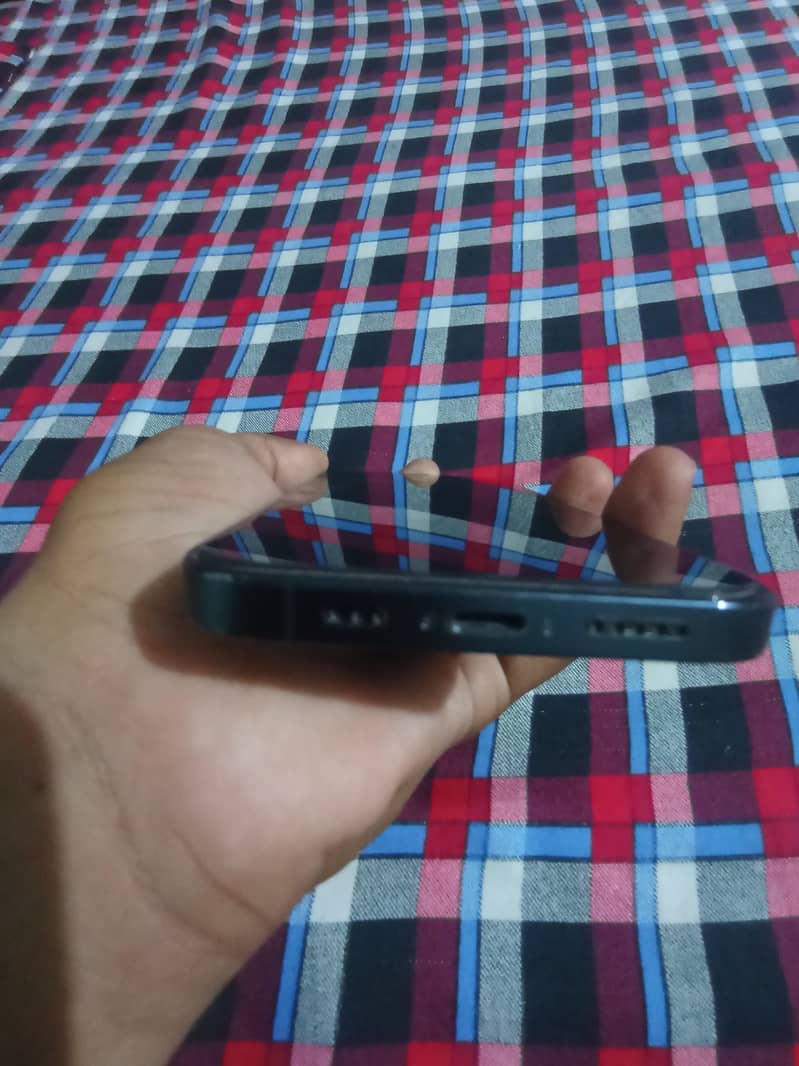 Apple iPhone 12 Pro 4