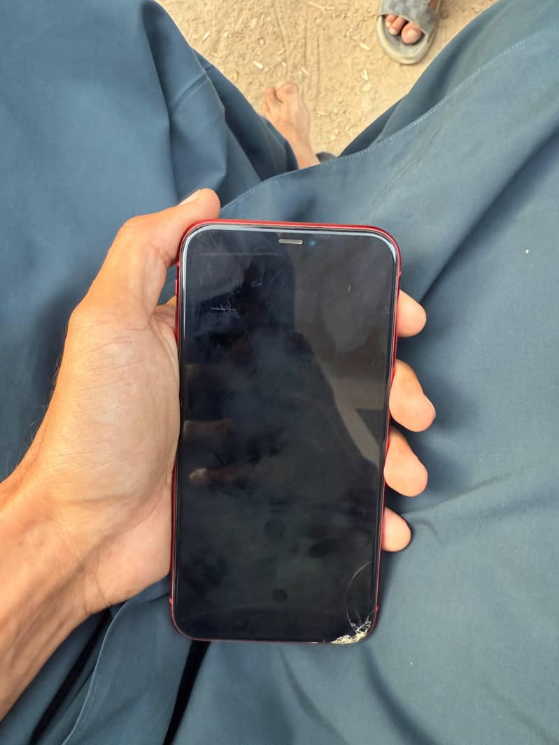 Apple iPhone 11 3