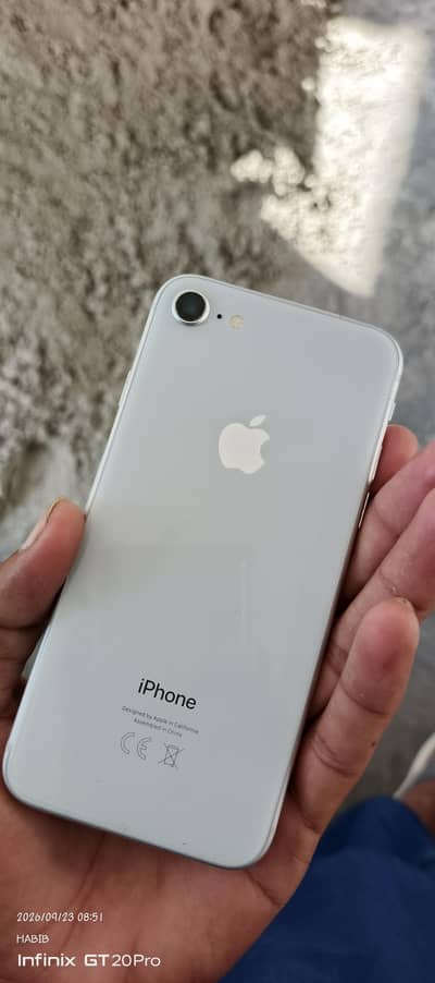 Apple iPhone 8