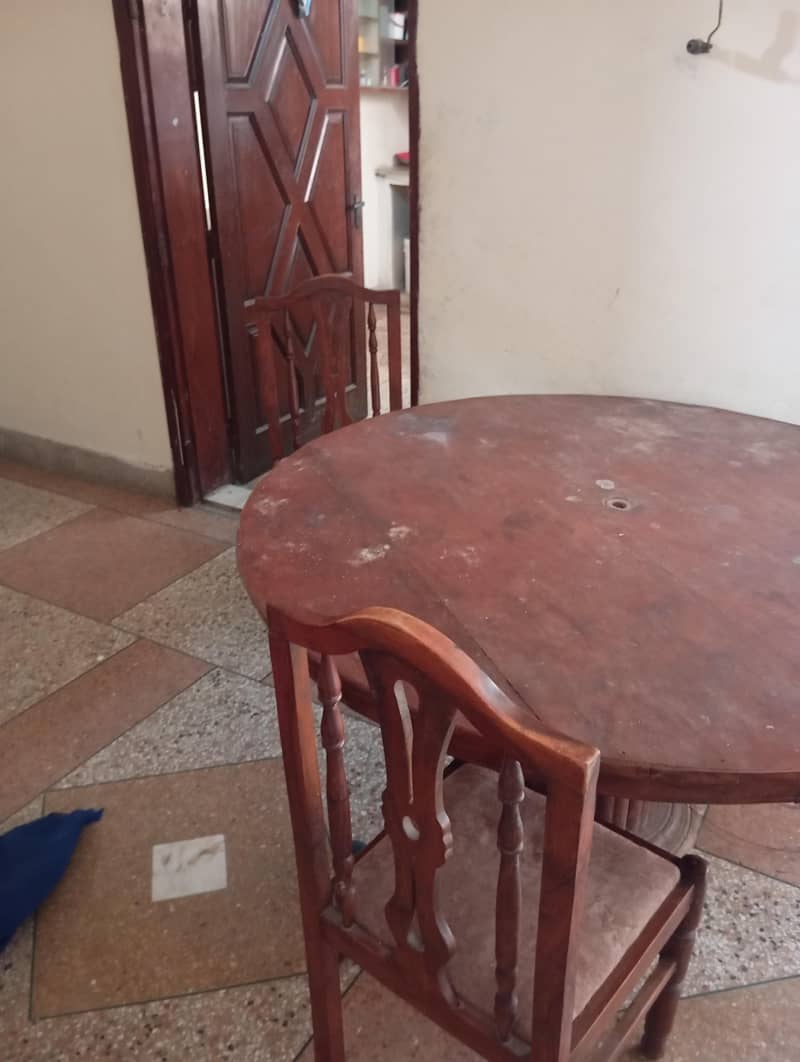 Dining table chairs 1