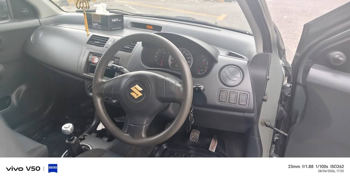 Suzuki Swift 2012 12