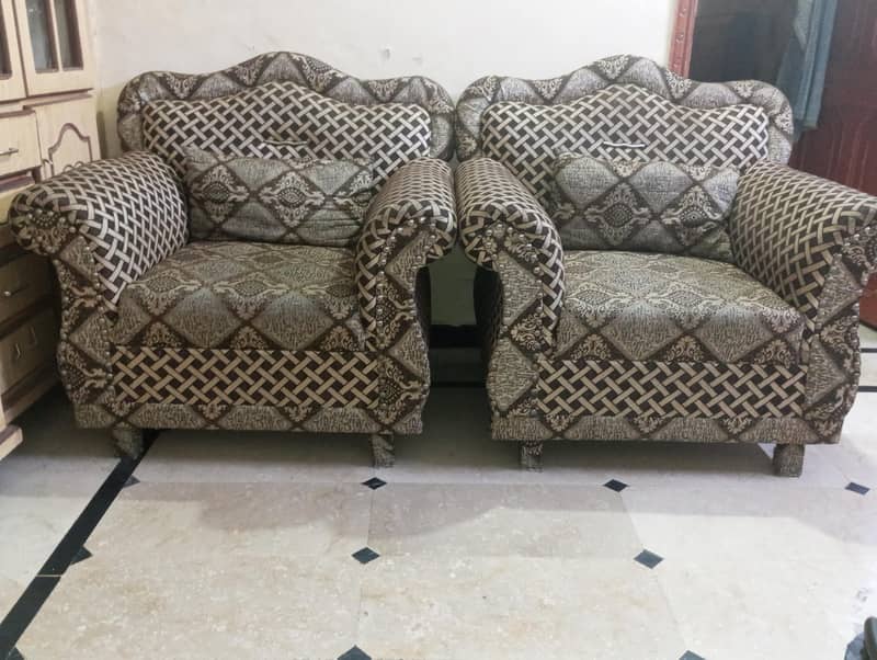 five seater beautiful sofa 1