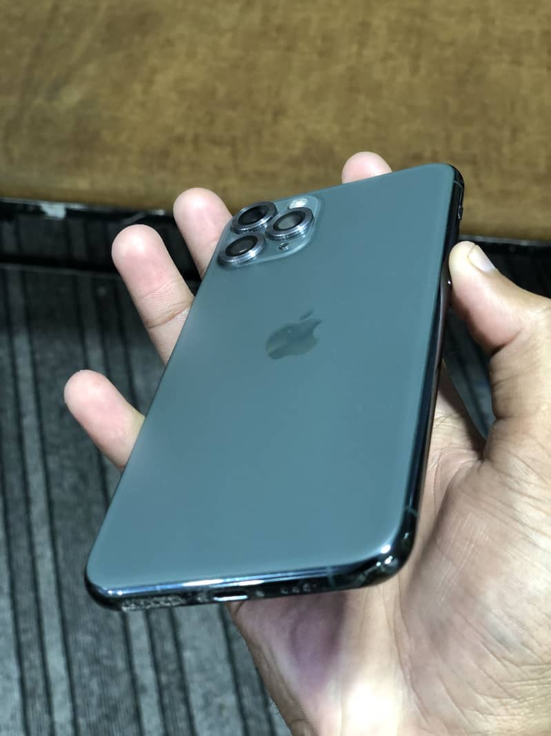 Apple iPhone 11 Pro 5