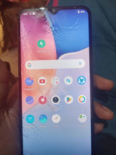 Vivo Y16
