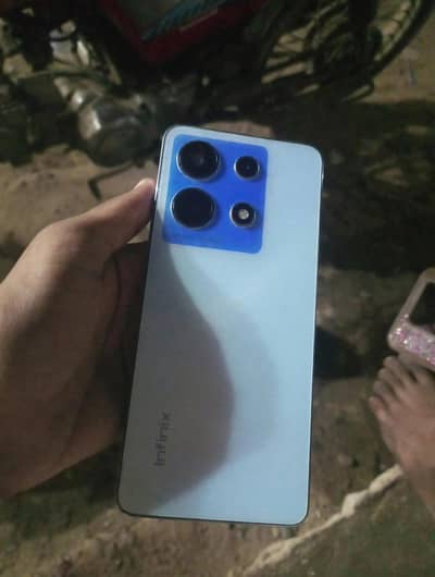 Infinix Note 30