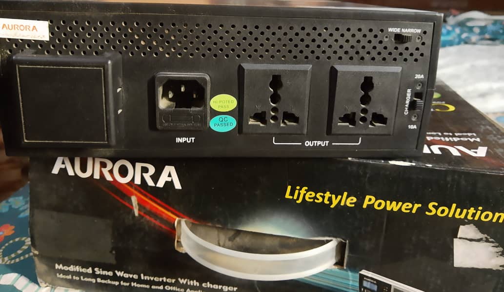 UPS Aurora 3