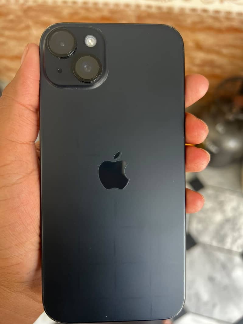 Apple iPhone 15 plus 1