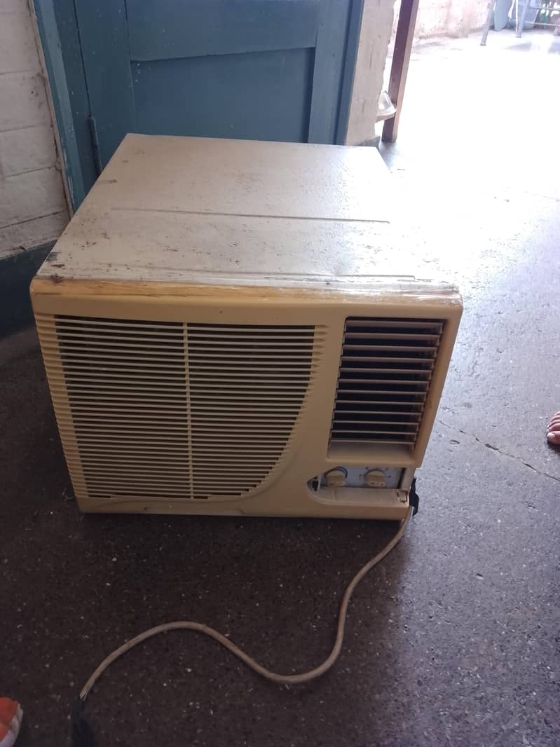 used window ac 3