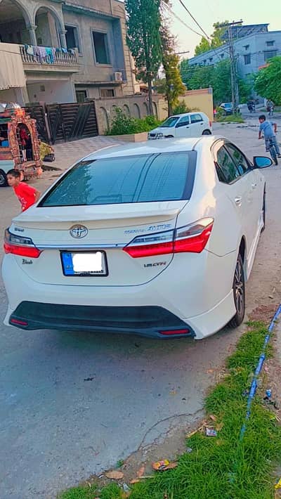 Toyota Altis Grande 2014