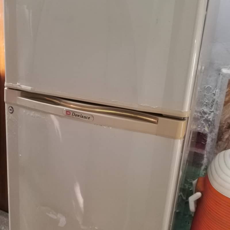 dawlance fridge 1