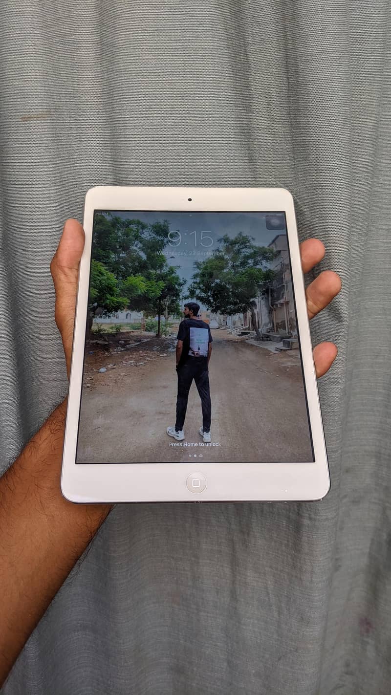 ipad mini 2. . . . . . (16 Gb) 2