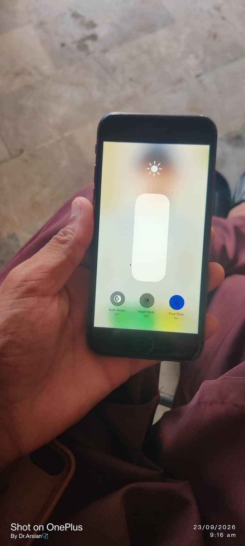 Apple iPhone 8 6