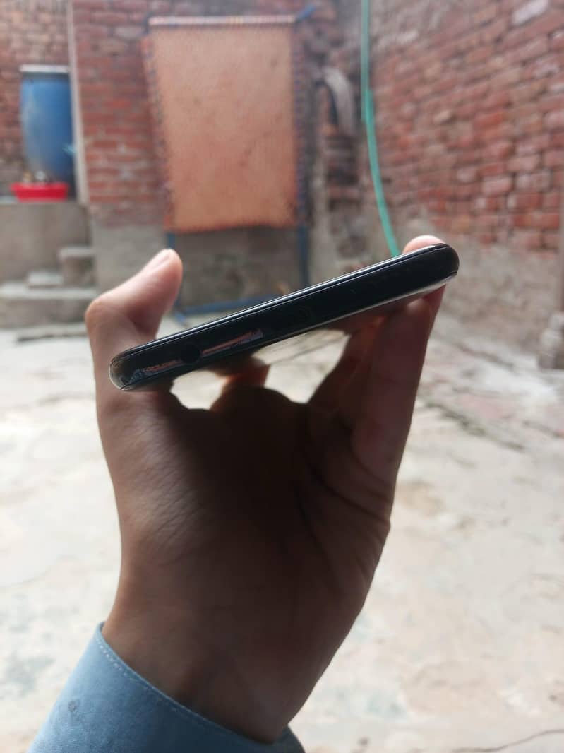 Xiaomi Redmi 8 1