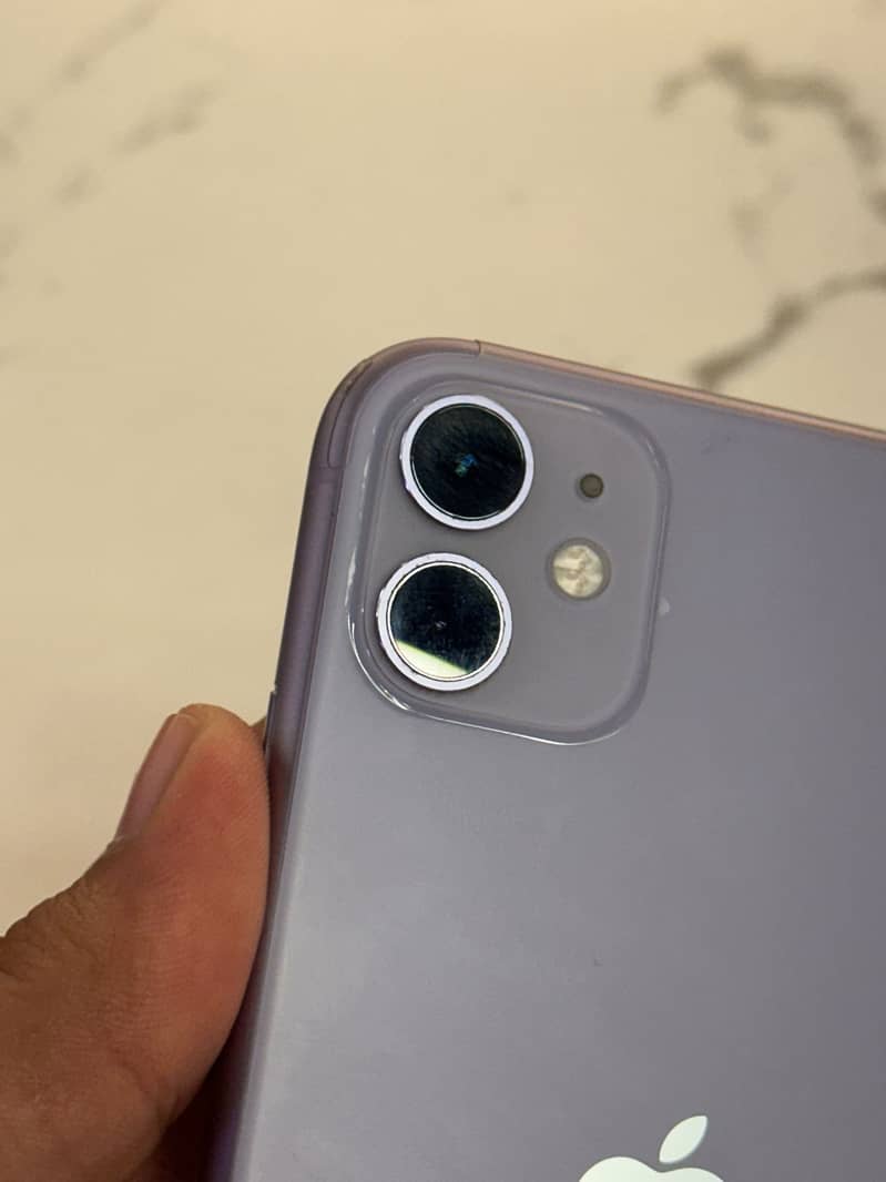 Apple iPhone 11 2