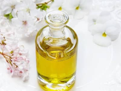 I'm selling my perfume attar oil in 50 % discount
