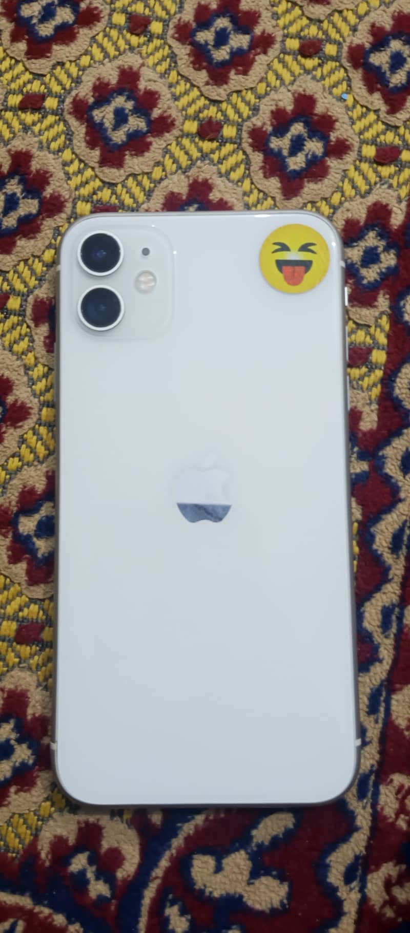 Apple iPhone 11 0