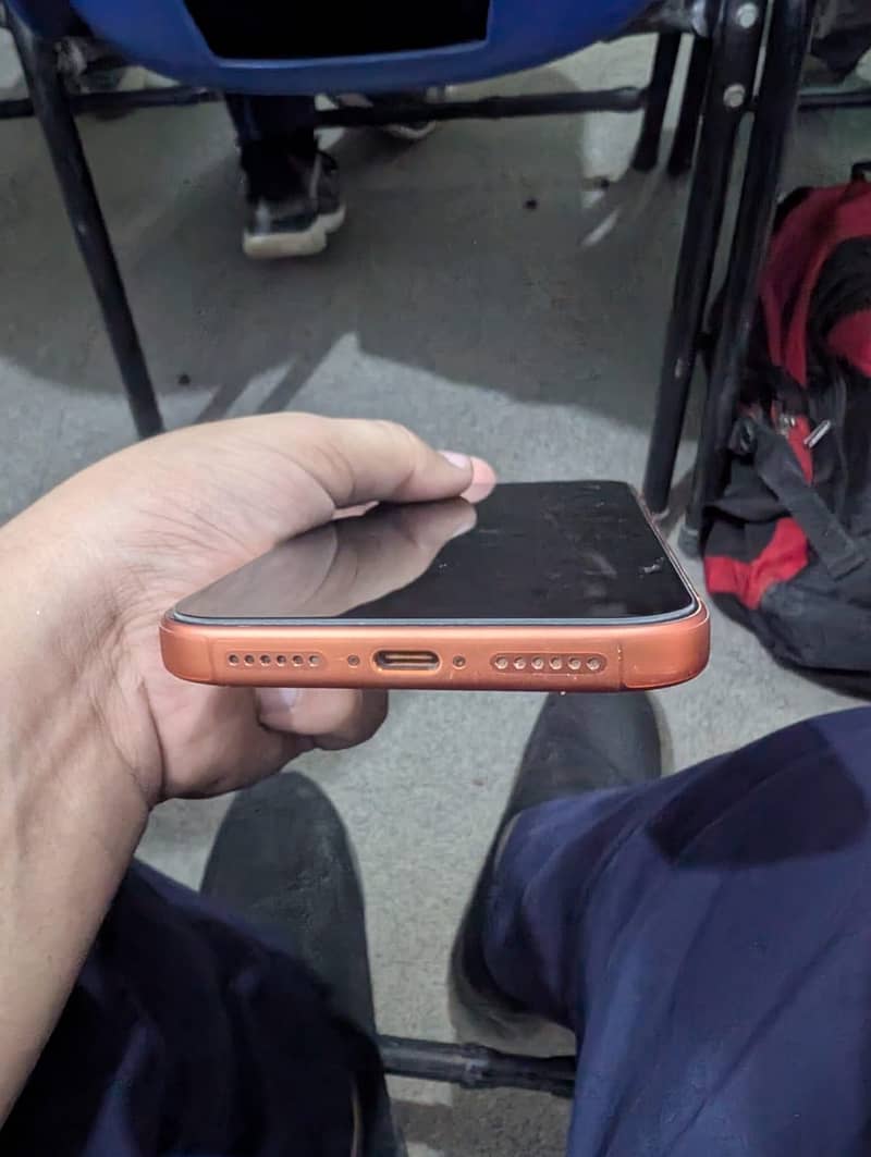 Apple iPhone 17 Pro Max 1