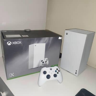 Xbox Series X Digital Edition – 1TB  Japanese Edition
