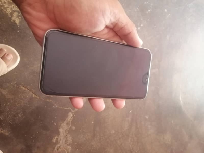 Apple iPhone 11 2