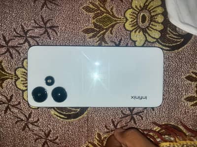 Infinix Hot 30 Play