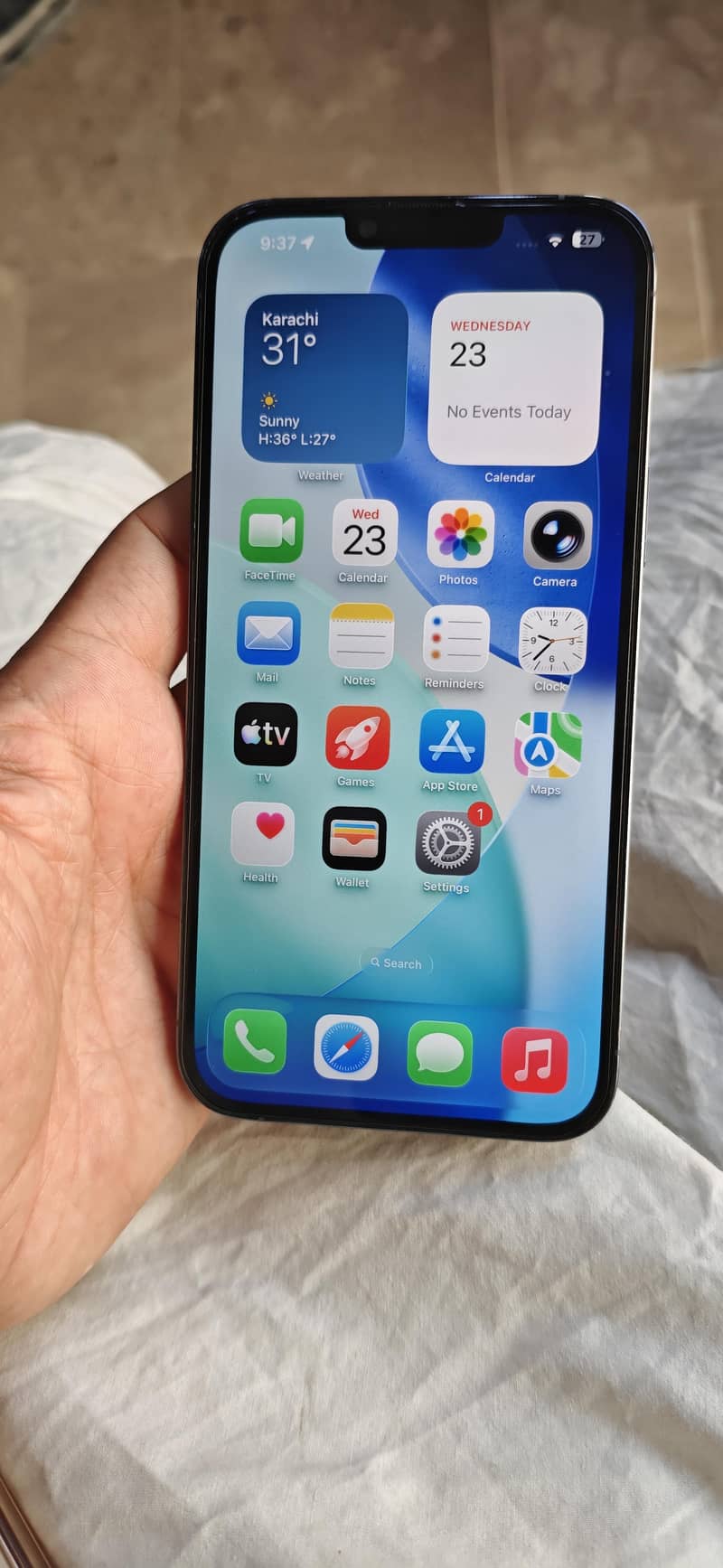 Apple iPhone 13 Pro Max 0