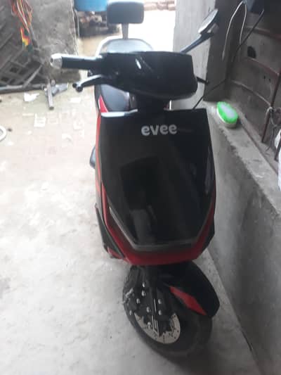 evee electric  scootere  2026 4 month use