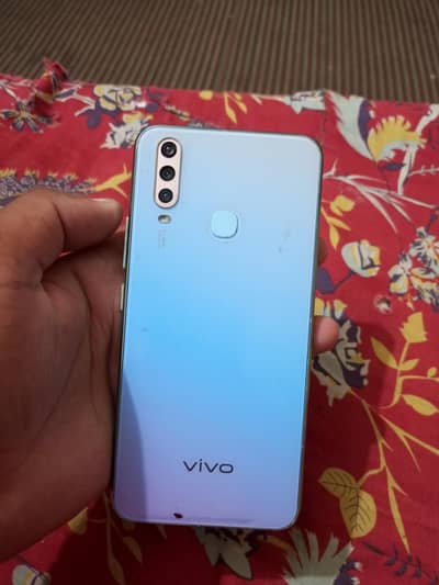 Vivo Y17