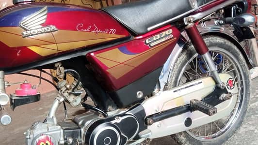 Honda Bike 70 CD for sale only WhatsApp(03220429536)