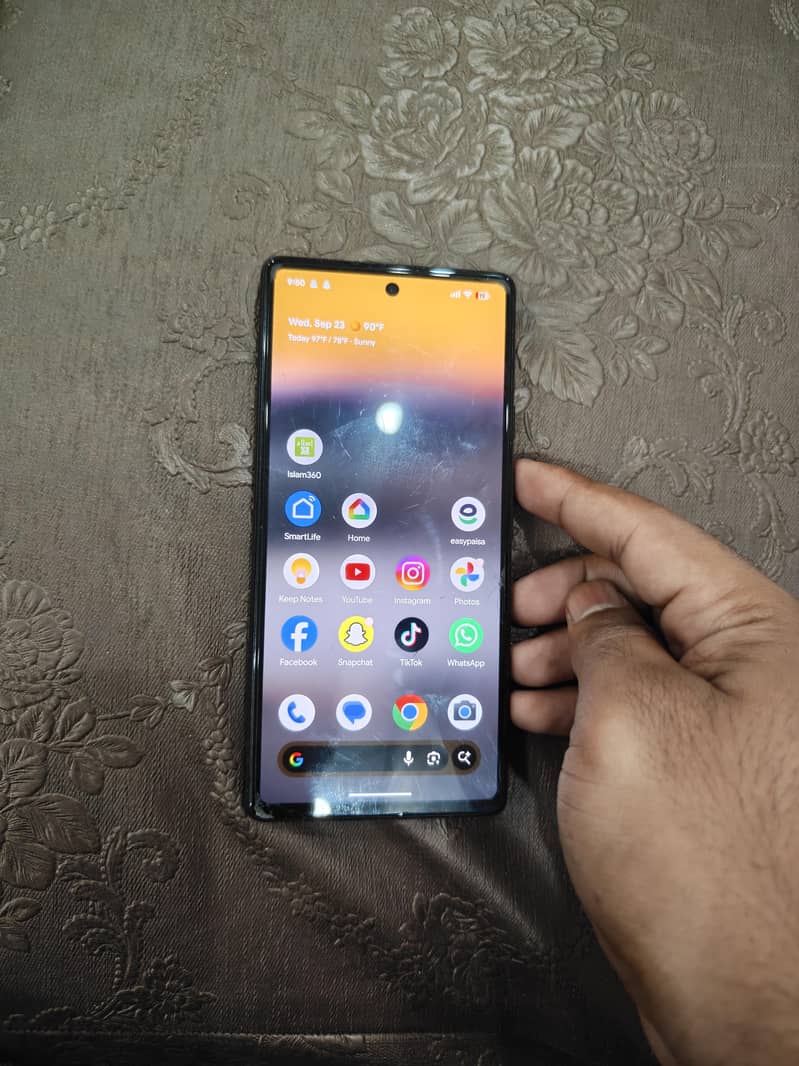 Google Pixel 6a 5