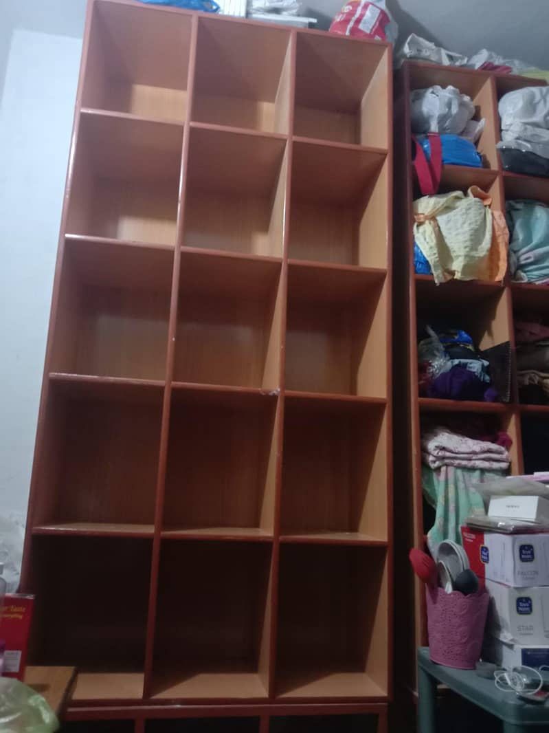 rack almari 1