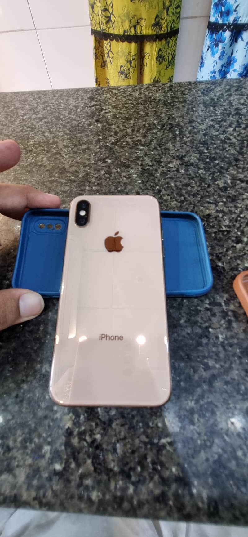 Apple iPhone XS 0