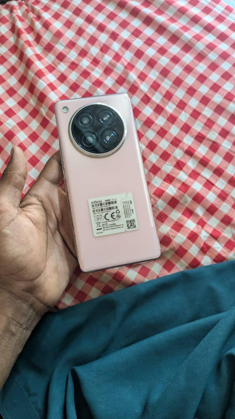 Infinix Zero 40 2