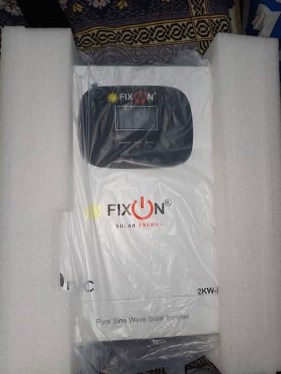 2Kw 12 volt hybrid solar inverter