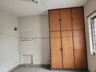 New Muslim Town Main Link Road 1 Kanal 8 Bad Dubal Story Dubal D D Dubal TVL Dubal Kitchen Dubal Get Prime Location Esy Approach Rehaish Office School Ky Ly Ideol