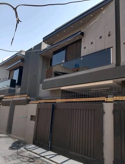 Your Dream Brand New 5 Marla House Is Available In Shalimar Colony