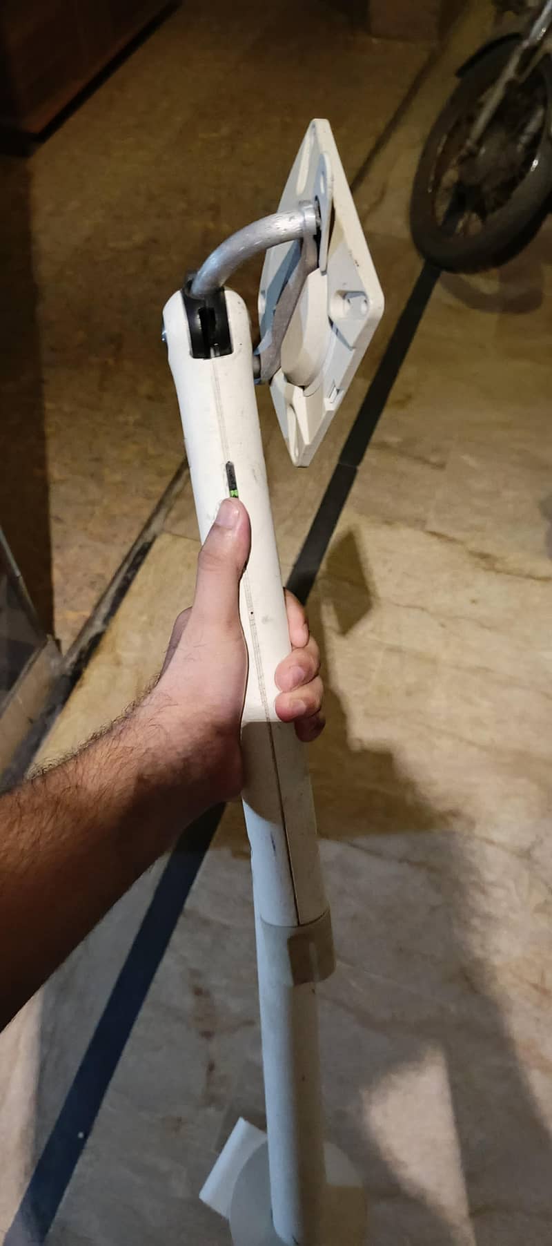 led arm 1