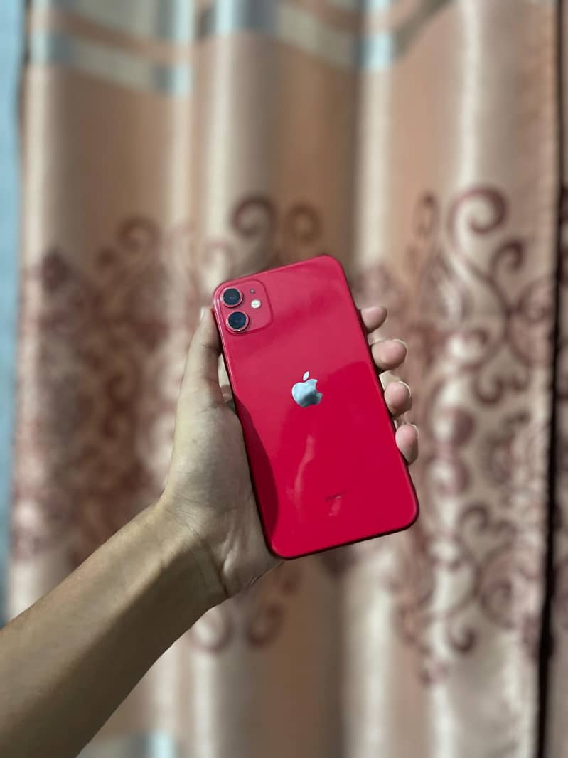 Apple iPhone 11 4