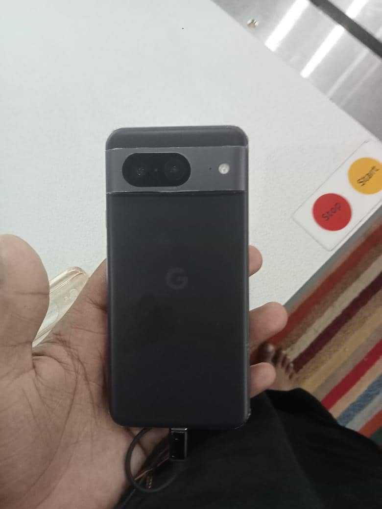 Google Pixel 8 0