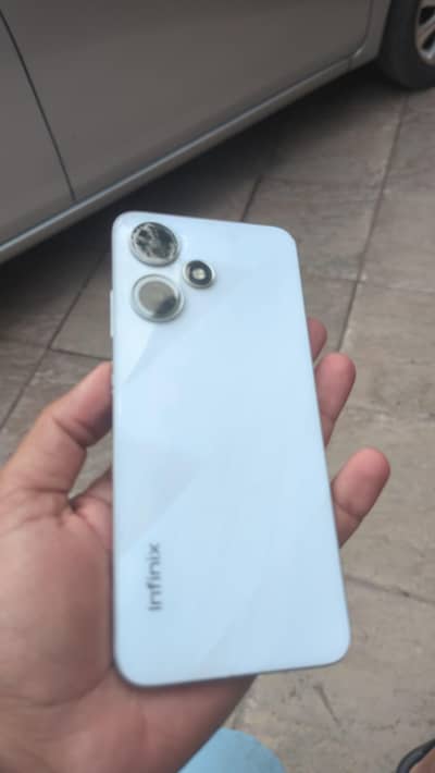 Infinix Hot 30 Play
