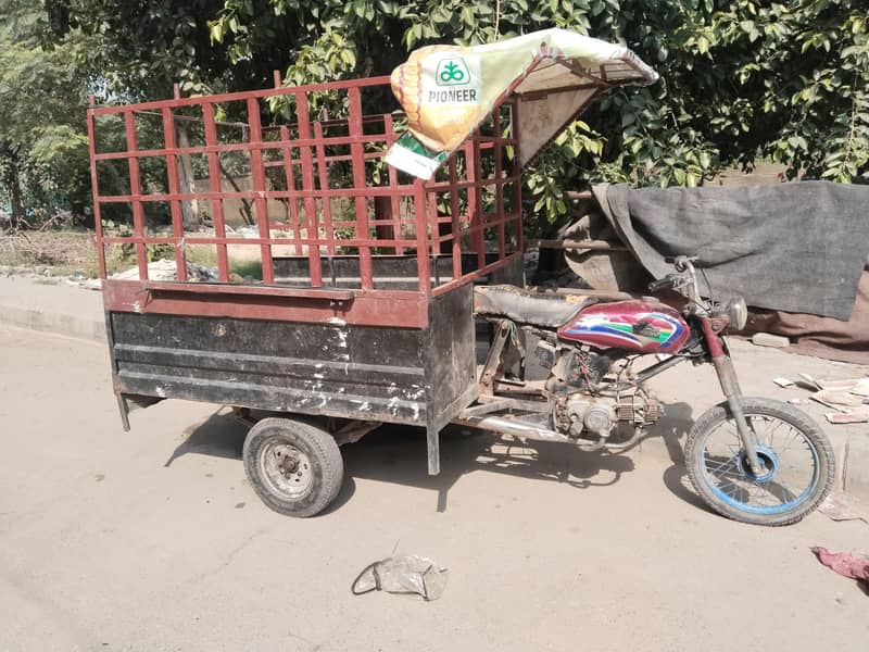 70 Cc loader rikshaw 1