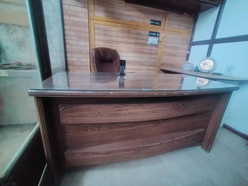 Executive Table with computer table 0