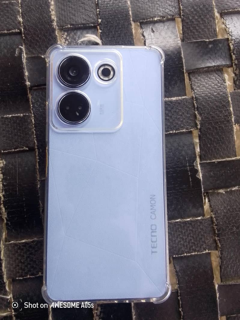 Tecno CAMON 20 0
